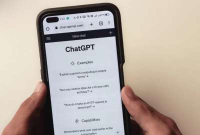 Conversaciones con ChatGPT aparecieron en el buscador de Google