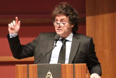 Javier Milei sigui&oacute; la pol&iacute;tica de Donald Trump y decidi&oacute; retirar a Argentina de la OMS. 