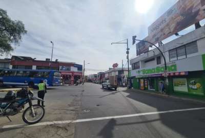 La Agencia Metropolitana de Tr&aacute;nsito (AMT) inform&oacute; que debido a los cortes de energ&iacute;a, en algunos sectores de Quito, los agentes se encuentran gestionando el tr&aacute;nsito.