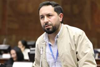 Asamble&iacute;sta Adri&aacute;n Castro cuestiona filtraciones que pondr&iacute;an en riesgo operaciones militares