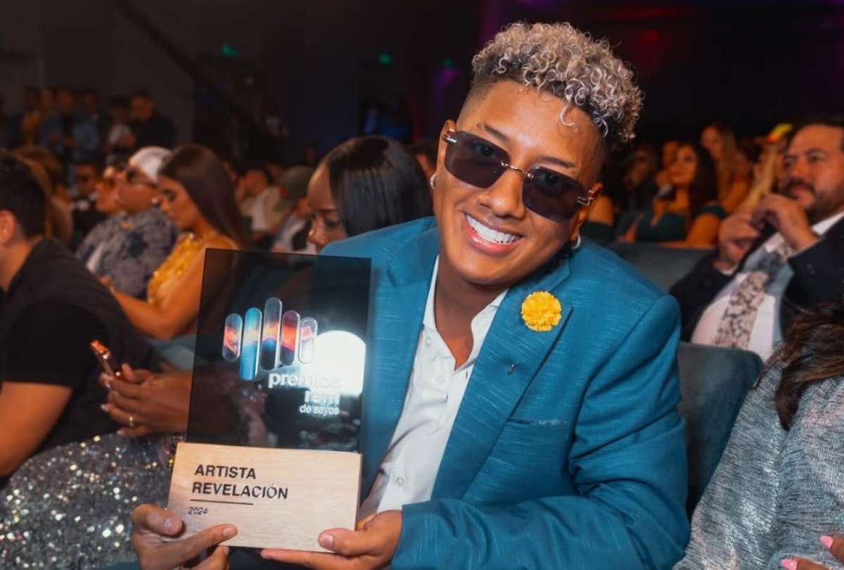 Jombriel estrenó su nuevo tema "Xclana" en plataformas como Spotify y YouTube.