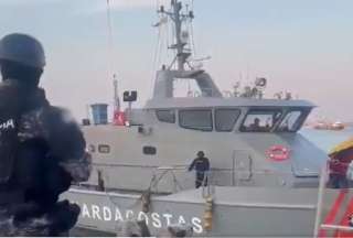 Bloque de Seguridad: Dos toneladas de droga incautadas en altamar en las costas de Manab&iacute;