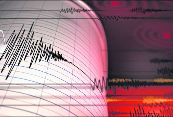 Autoridades monitorean la zona del sismo en Per&uacute;. 
