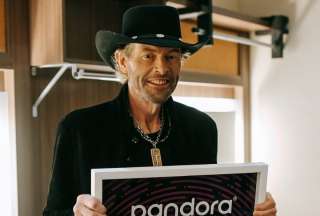 Toby Keith, cantante estadounidense, falleci&oacute; a los 62 a&ntilde;os