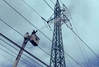 CNEL anuncia cortes de energ&iacute;a en siete provincias por mantenimiento