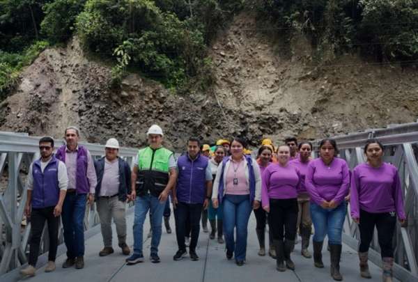 Nueva infraestructura vial para el beneficio de 199 mil habitantes en Sucumb&iacute;os