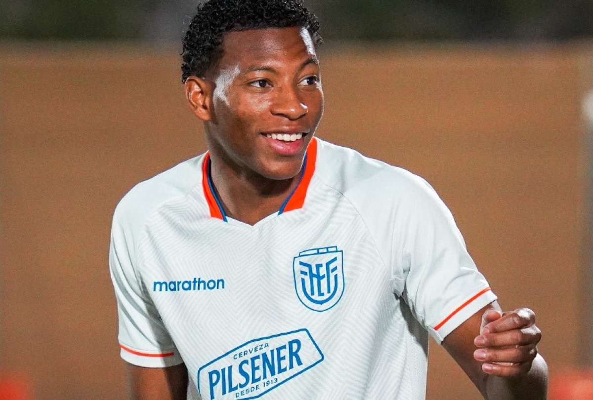 Gonzalo Plata volver&iacute;a ser titular con la Tricolor en el duelo frente a Senegal.