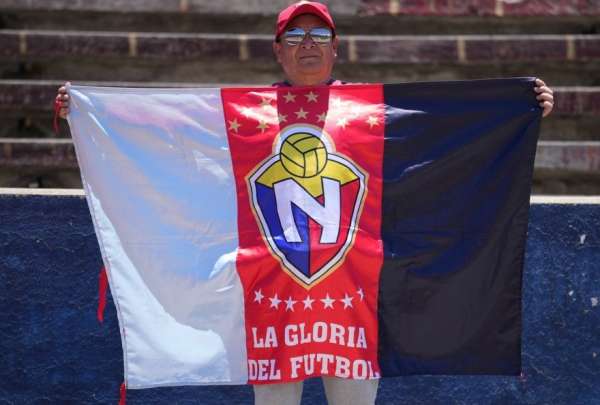 El Nacional pidi&oacute; la colaboraci&oacute;n de sus hinchas