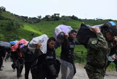 Los uniformados fueron entregados a la Defensor&iacute;a del Pueblo tras ser retenidos en el Ca&ntilde;&oacute;n del Micay.
