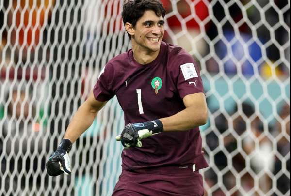 El golero Bono encabeza la n&oacute;mina de Marruecos para el duelo contra Croacia.