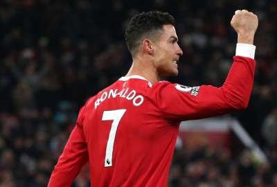 Cristiano Ronaldo es el nuevo m&aacute;ximo goleador de la historia