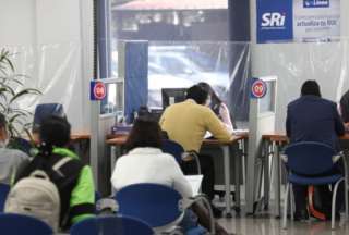 Proveedores podr&aacute;n descontar con el SRI con cuentas pendientes del Estado