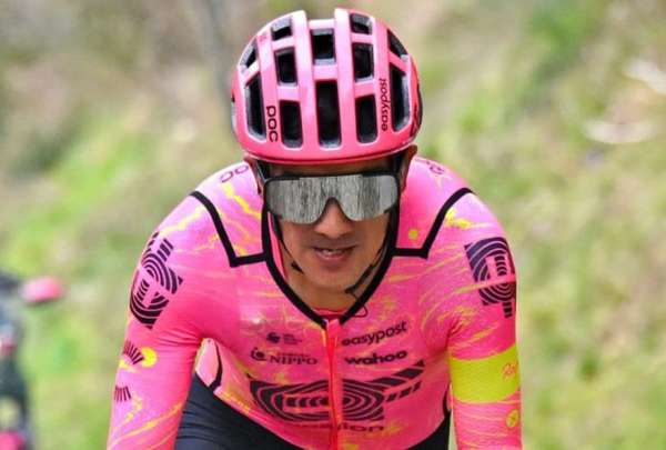 Richard Carapaz en la comptencia del Tirreno-Adri&aacute;tico.