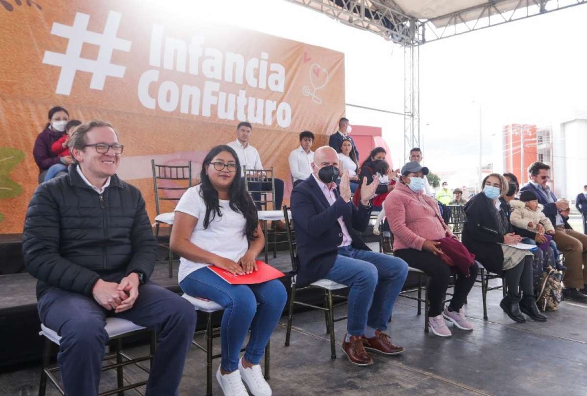 En el evento estuvo presente el vicepresidente de la Rep&uacute;blica, Dr. Alfredo Borrero.