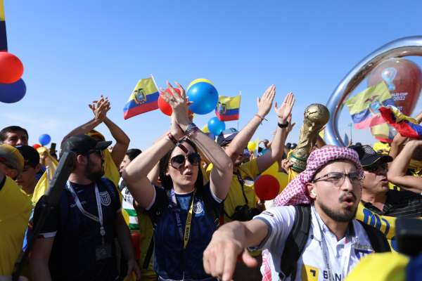 La hinchada de Ecuador volvi&oacute; a cantar en la previa a un partido mundialista. 