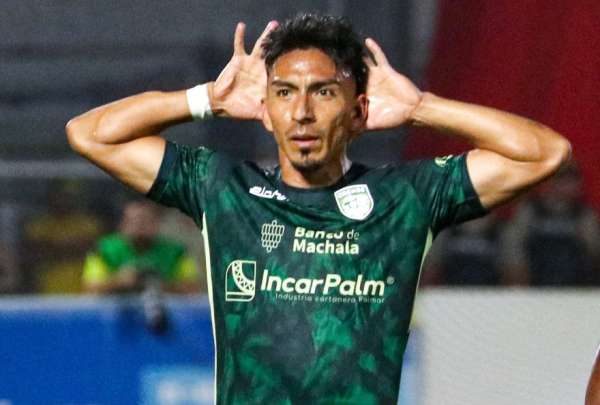 &Aacute;ngel Mena se refiri&oacute; a la posibilidad de volver a Emelec