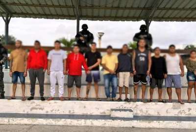 La Polic&iacute;a Nacional inform&oacute; que alias "Junior" y "Titi" son presuntos integrantes de los l&iacute;deres de "Los Lobos" tras operativos en Manab&iacute; y Los R&iacute;os. Hay otros trece detenidos.&nbsp;