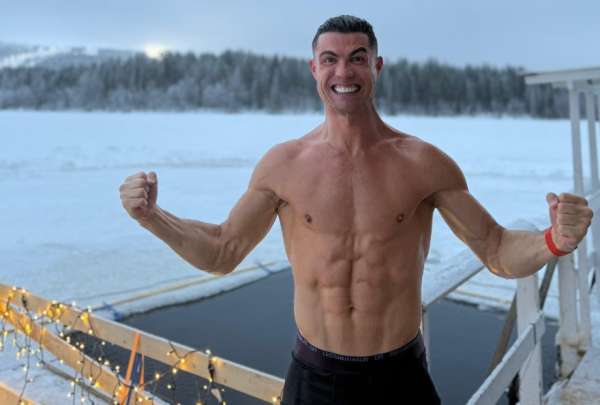 Cristiano Ronaldo soport&oacute; las bajas temperaturas