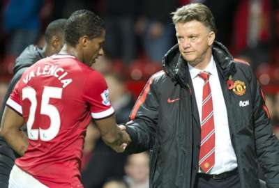 Antonio Valencia envi&oacute; un mensaje de fortaleza a Louis van Gaal