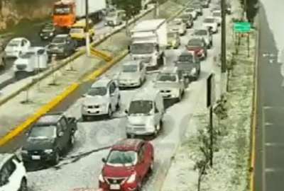 Alerta por acumulaci&oacute;n de granizo en la Autopista General Rumi&ntilde;ahui