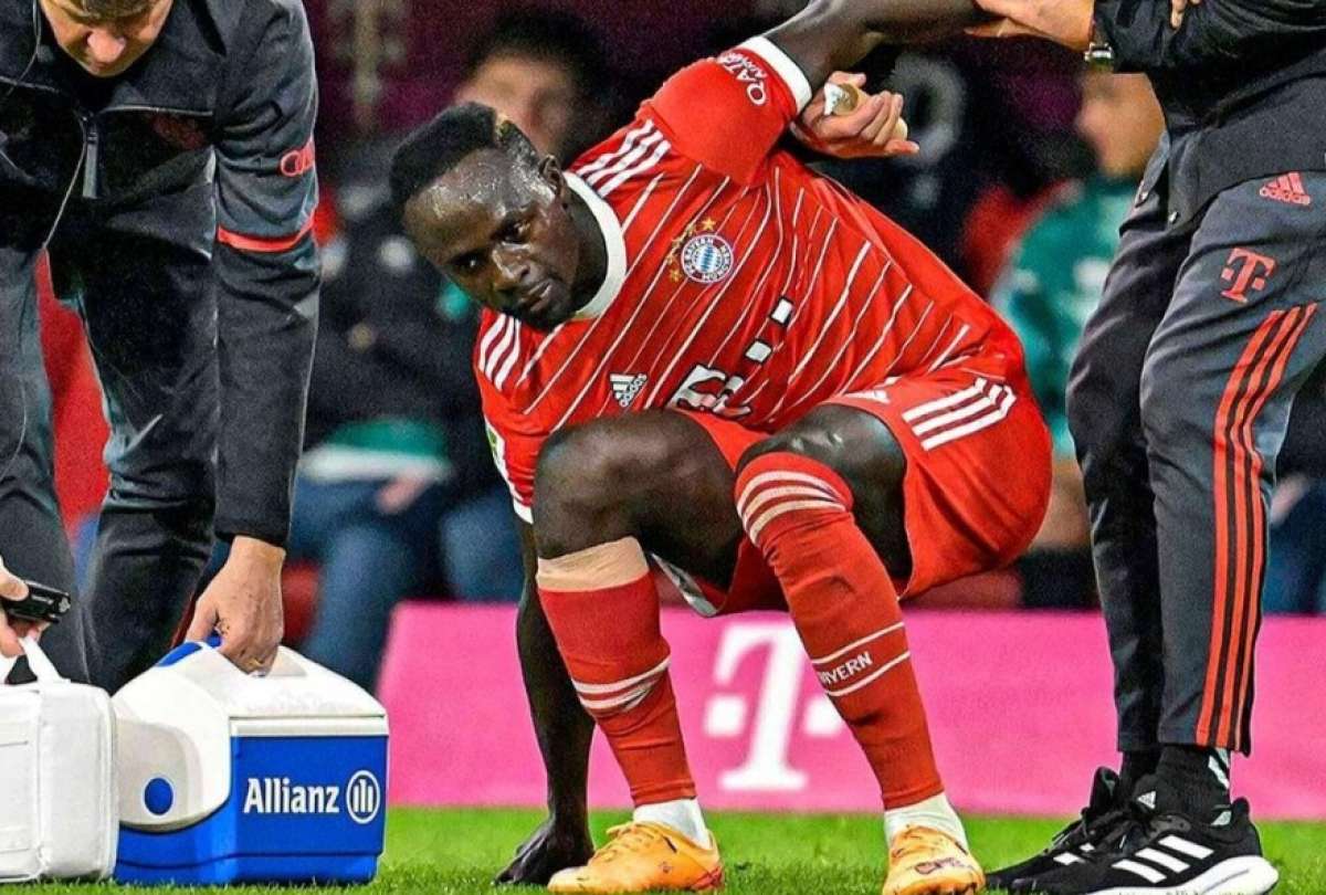 Sadio Mané se lesionó y prendió las alarmas de Senegal