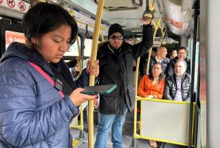 Quito: 6 de cada 10 mujeres han sufrido acoso en el transporte metropolitano