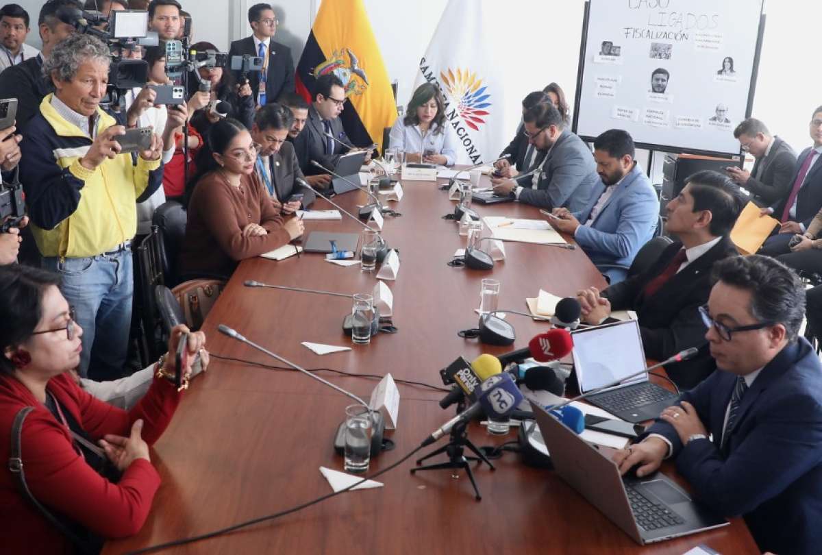 Caso Ligados también será indagado por la Asamblea