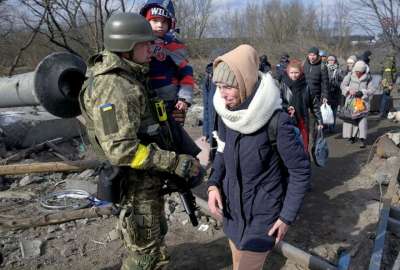 Ucrania ha evacuado a m&aacute;s de 2.800 civiles por corredores humanitarios
