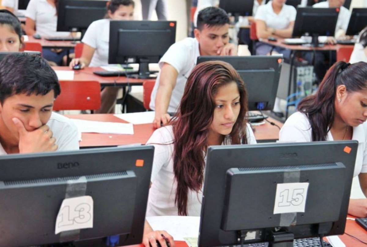 Este martes 22 de julio de 2025, inició las evaluaciones para quienes desean ingresar a Institutos Superiores y Conservatorios en Ecuador.