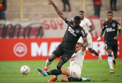 Botafogo derrot&oacute; a Universitario de Deportes