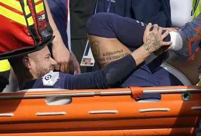 Neymar estar&aacute; entre tres y cuatro meses de baja por lesi&oacute;n en su tobillo derecho.