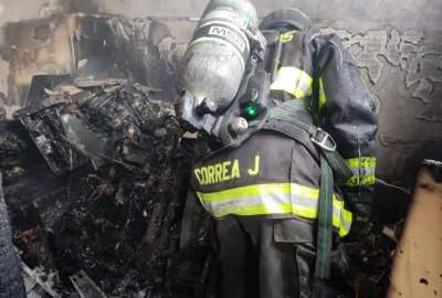 Los Bomberos sofocaron el incendio en el tercer piso del colegio