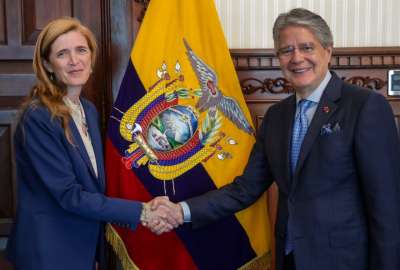 En la reuni&oacute;n dialogaron sobre los programas de cooperaci&oacute;n que se mantiene Ecuador con USAID.
