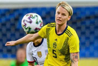 Nilla Fischer denunci&oacute; una "humillante" prueba de verificaci&oacute;n de sexo en el Mundial de 2011
