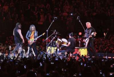 La reconocida banda de rock Metallica hizo un cover de La Negra Tomasa durante su segundo show en M&eacute;xico.