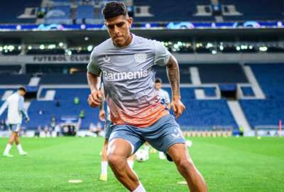 Piero Hincapi&eacute; no pudo ayudar al Leverkusen en la Champions League.