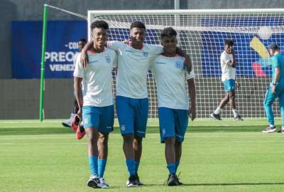 La selecci&oacute;n Sub-23 ya reconoci&oacute; el Estadio Br&iacute;gido Iriarte.