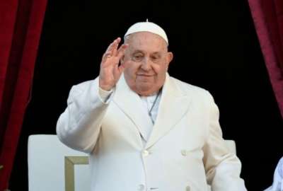 Papa Francisco llega a Panam&aacute; para Jornada Mundial de la Juventud