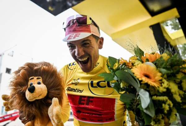 Richard Carapaz es el l&iacute;der del Tour de Francia
