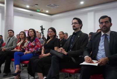 Acad&eacute;micos y profesionales del sector debatieron sobre los retos de la medicina y la mejora en la calidad de atenci&oacute;n sanitaria en Ecuador.