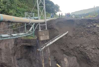 Petroecuador, junto a otras instituciones, eval&uacute;a los da&ntilde;os en los oleoductos por la ca&iacute;da del puente en Napo.
