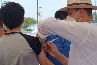 Previo a la Navidad, acuda a la vacunaci&oacute;n y proteja a su familia de enfermedades respiratorias