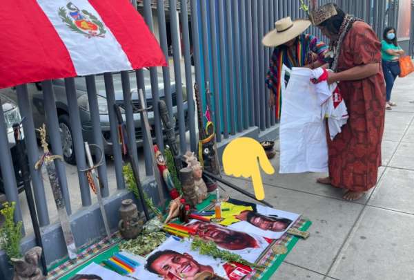 &Aacute;ngel Mena responde a la brujer&iacute;a en Per&uacute;