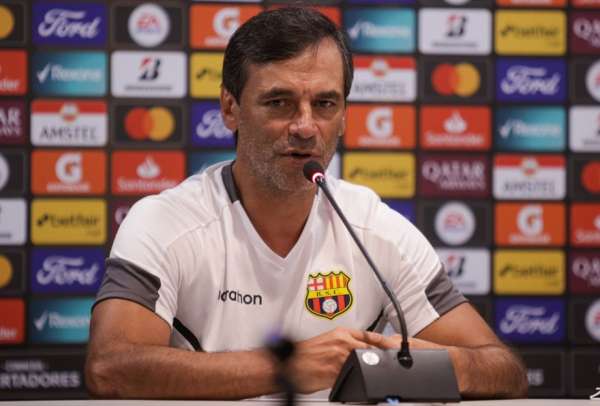 Estad&iacute;sticas de Fabi&aacute;n Bustos con Barcelona