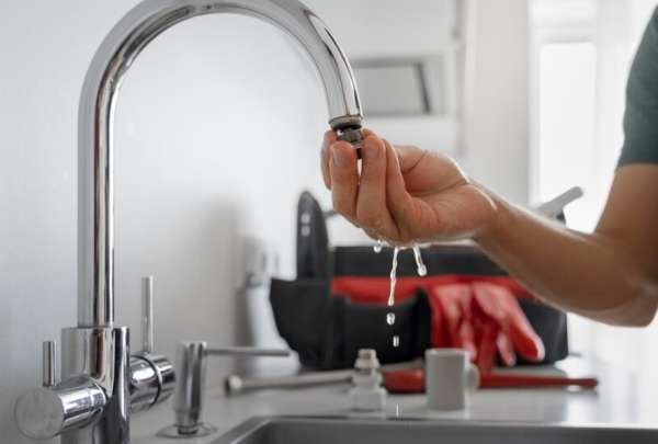 Conozca los m&aacute;s de 50 barrios que no tendr&aacute;n servicio de agua. 