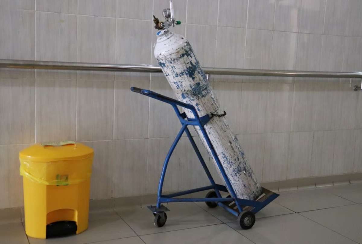 Guillermo Lasso: "la falta de oxígeno para hospitales en Cuenca es crítica"