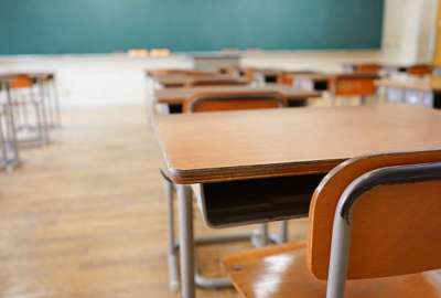La decisi&oacute;n se toma con el fin de salvaguardar la integridad de quienes conforman la comunidad educativa del pa&iacute;s.