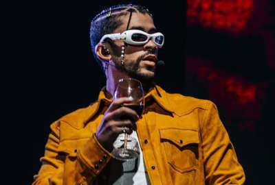 Pol&eacute;mica por subt&iacute;tulos en medio de la presentaci&oacute;n de Bad Bunny en los Grammy