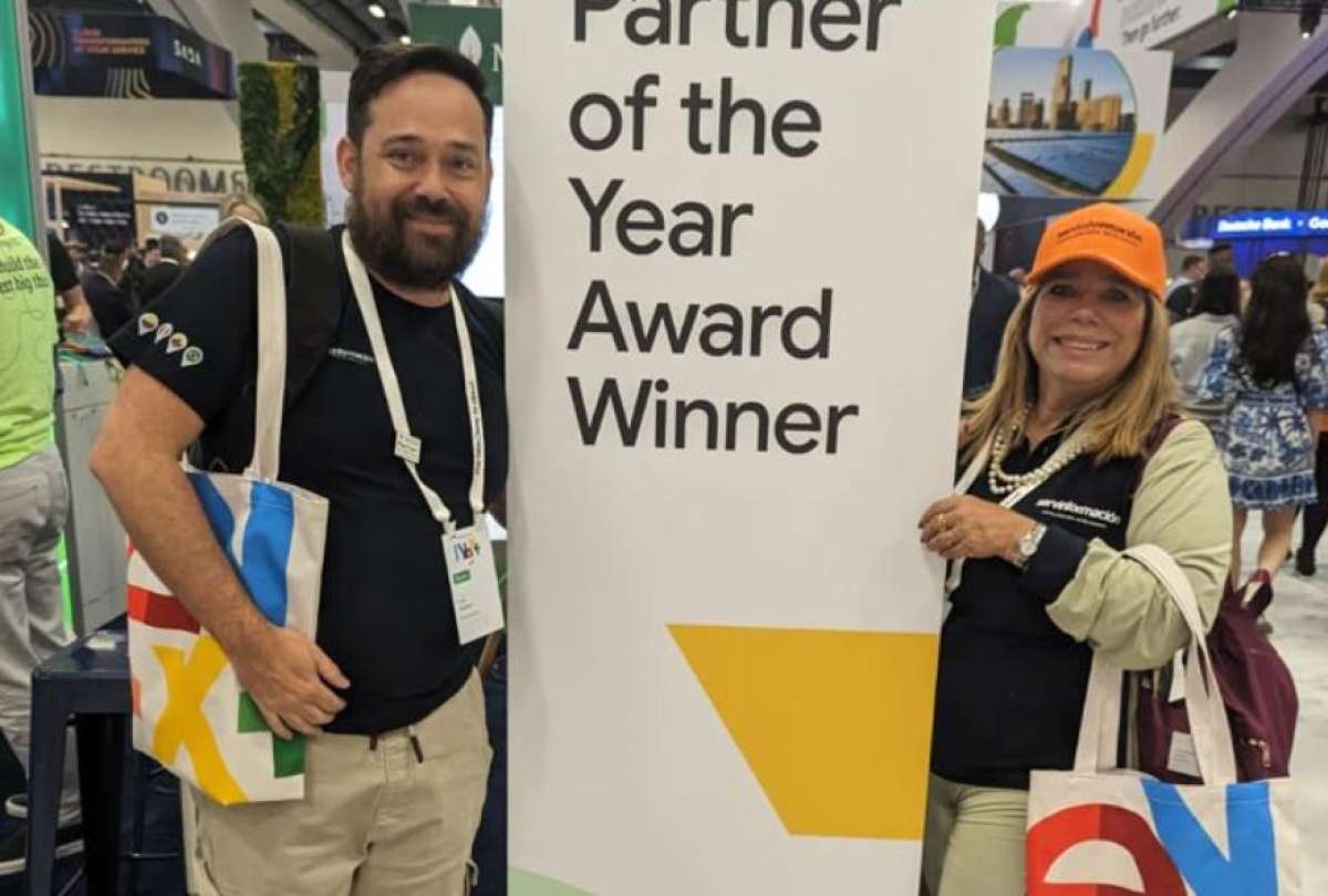 En la categoría Ventas, Servinformación gana el premio.