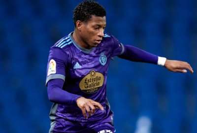Gonzalo Plata ingres&oacute; al cambio y asisti&oacute; para el empate del Valladolid